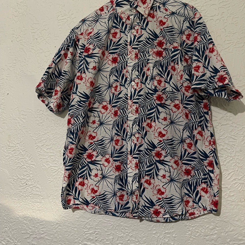 Ariat White Floral Hawaiian Short Sleeve Shirt with Red Flowers and Navy Leaves